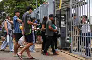  Estudantes aprovam tema da redação do Enem, mas acham prova cansativa 